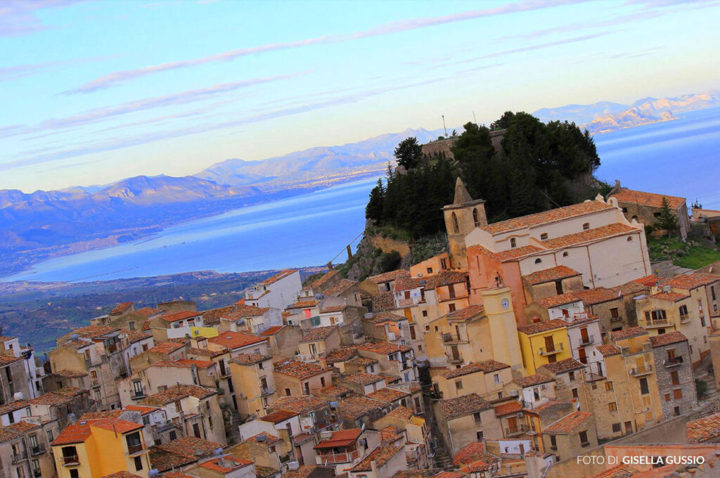 An adventure not to be missed, to discover Gratteri, one of the most beautiful and mysterious villages of the Madonie.
